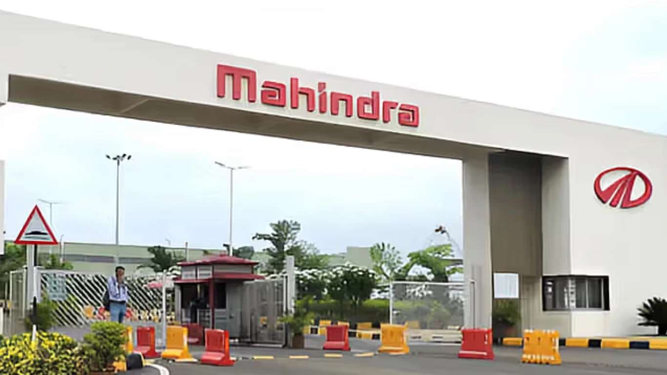 महिंद्रा ने SML Isuzu का बहुमत अधिग्रहण पूरा किया, ILCV सेगमेंट में कदम रखा Mahindra Completes Majority Acquisition of SML Isuzu, Steps into ILCV Segment