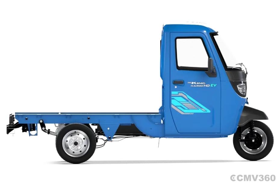 TVS King Kargo HD EV Neptune Blue CBC Right Side View TVS King Kargo HD EV Neptune Blue CBC Right Side View