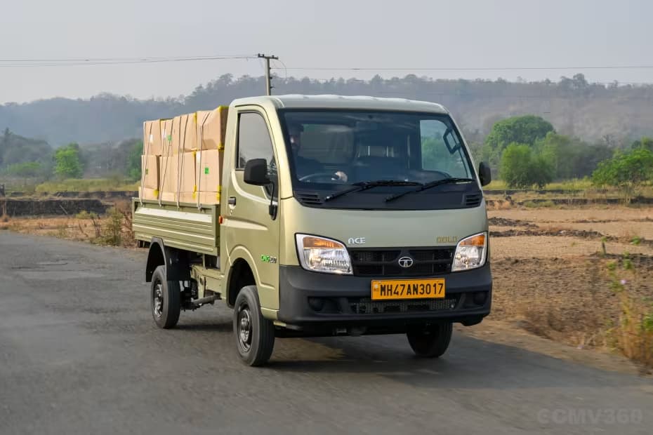 Strong load body for commercial transport Strong load body for commercial transport