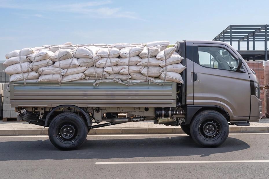 Tata Intra V70 Gold Grey Colour Mini Truck Right Side Profile Tata Intra V70 Gold Grey Colour Mini Truck Right Side Profile