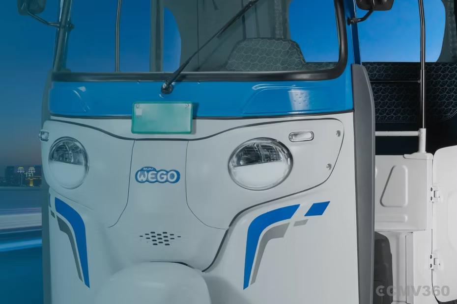 Bajaj WEGO P50 Front Cabin View with Windshield and Headlamp Design Bajaj WEGO P50 Front Cabin View with Windshield and Headlamp Design