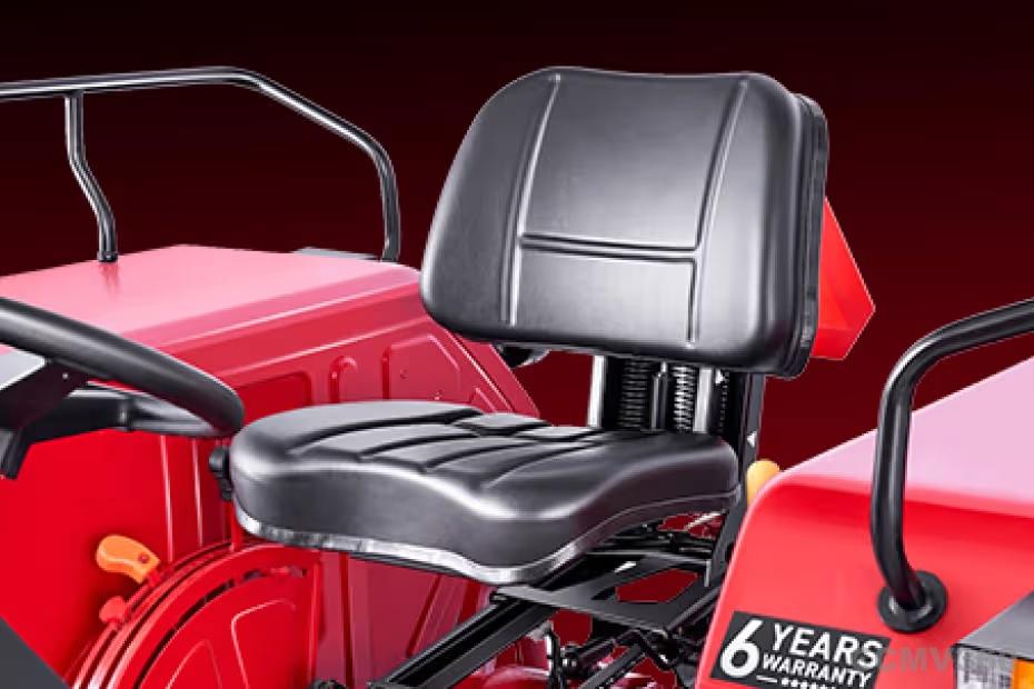 Mahindra 575 DI MS Adjustable Driver Seat with Backrest Mahindra 575 DI MS Adjustable Driver Seat with Backrest