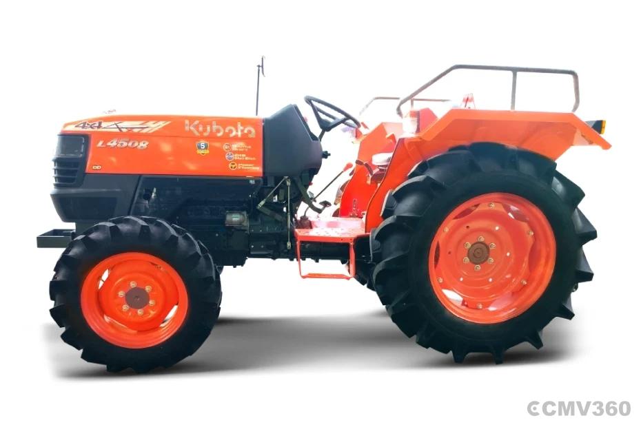 Kubota L4508 Left Side View Kubota L4508 Left Side View