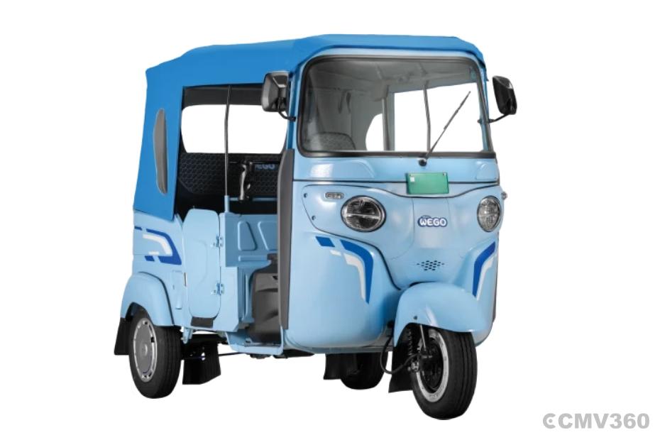 Bajaj WEGO P50 Blue Right Front Three Quarter Bajaj WEGO P50 Blue Right Front Three Quarter