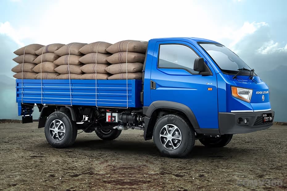 Ashok Leyland Bada Dost i3 Plus XL Right Front Three Quarter Ashok Leyland Bada Dost i3 Plus XL Right Front Three Quarter