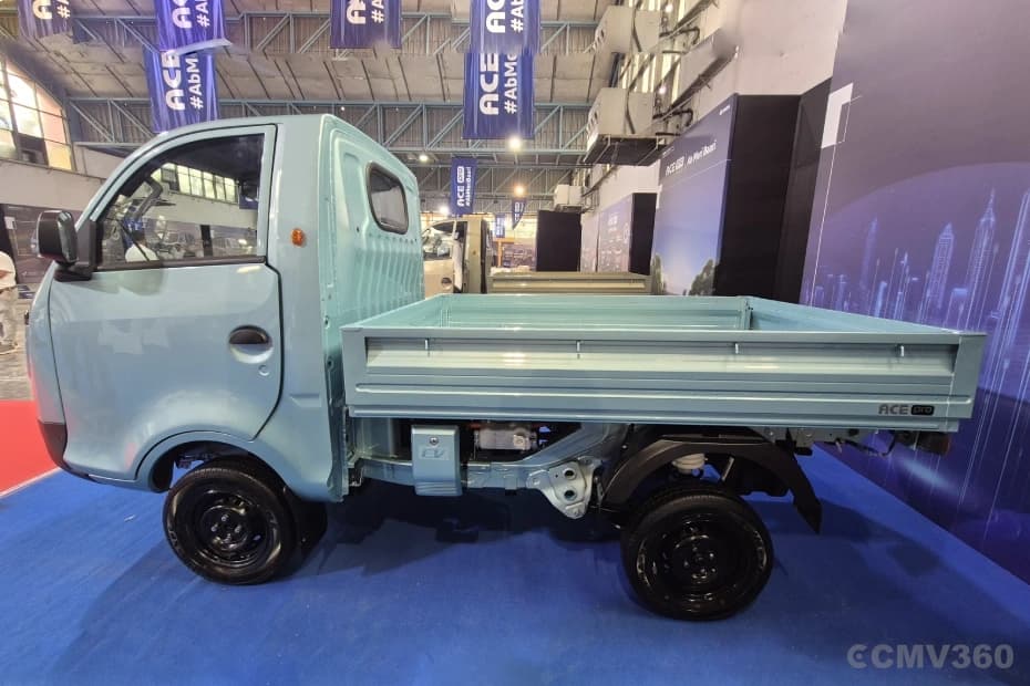 Tata ACE Pro EV Left Side View Tata ACE Pro EV Left Side View