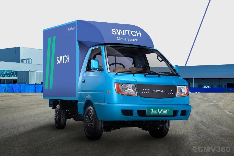Switch Mobility IeV3 electric mini truck with enclosed container Switch Mobility IeV3 electric mini truck with enclosed container