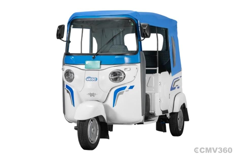 Bajaj WEGO P50 White & Blue Left Front Three Quarter Bajaj WEGO P50 White & Blue Left Front Three Quarter