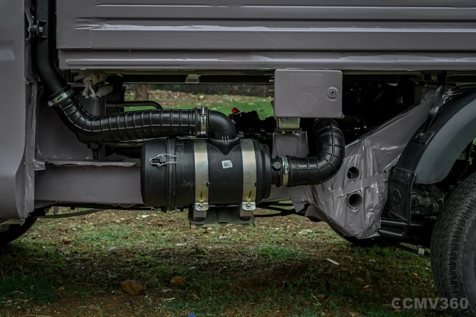 Tata Ace Pro Petrol Air Filter Assembly Tata Ace Pro Petrol Air Filter Assembly