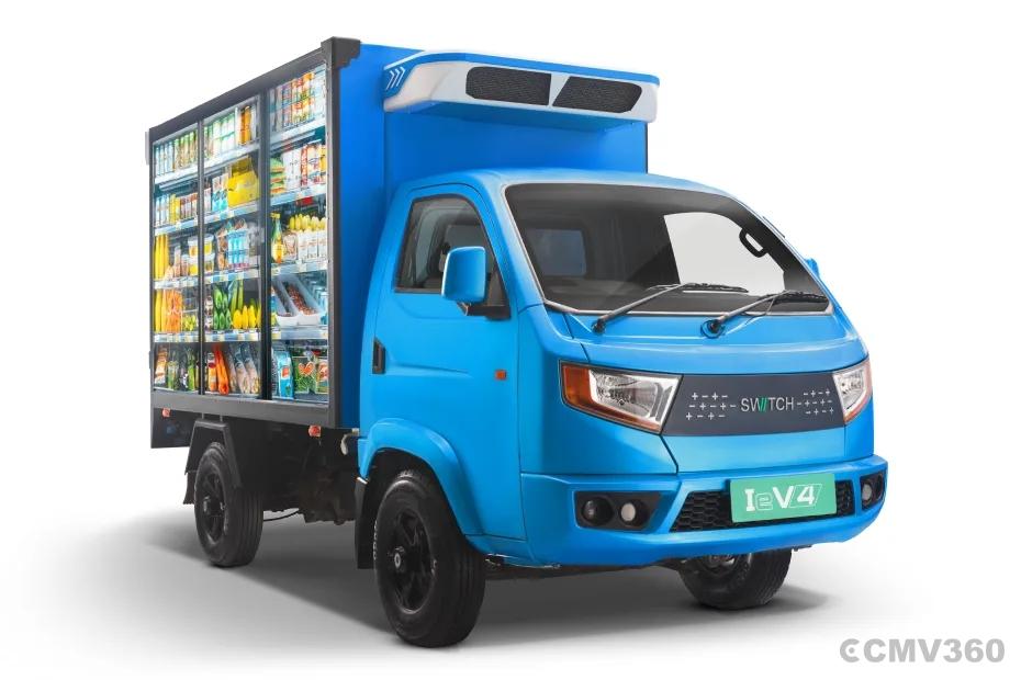 Switch Mobility IeV4 electric mini truck front three-quarter view with refrigerated body Switch Mobility IeV4 electric mini truck front three-quarter view with refrigerated body