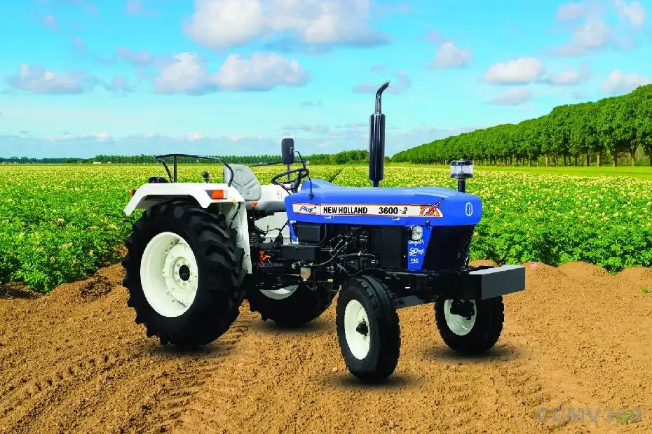 New Holland 3600 2 Tx Super Right Front Three Quarter New Holland 3600 2 Tx Super Right Front Three Quarter