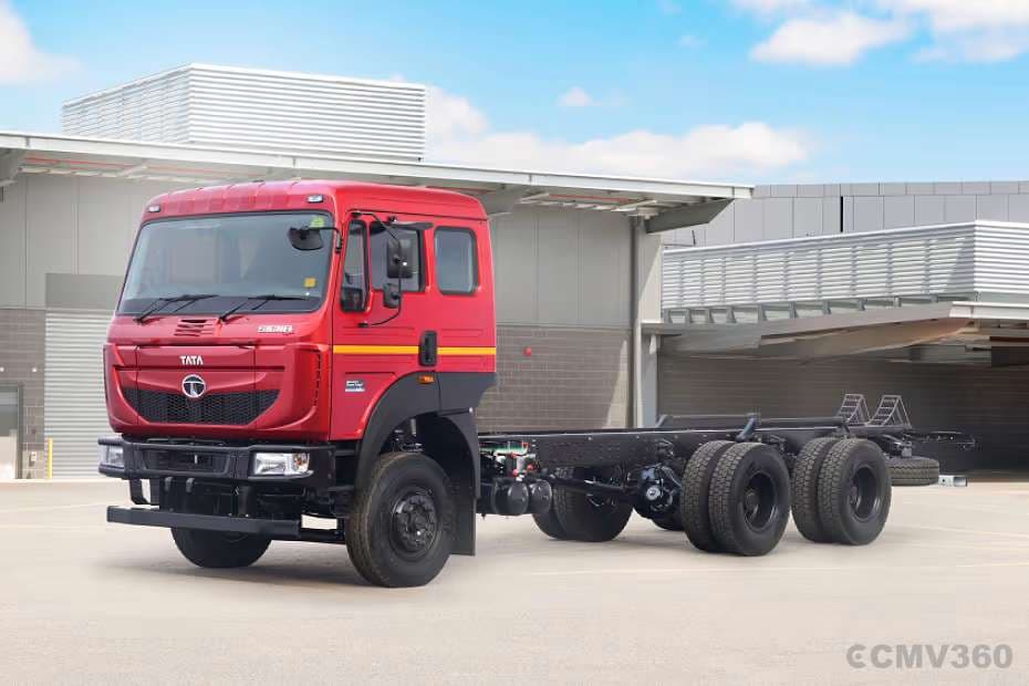 Tata SIGNA 3023.T Left Front Three Quarter Tata SIGNA 3023.T Left Front Three Quarter