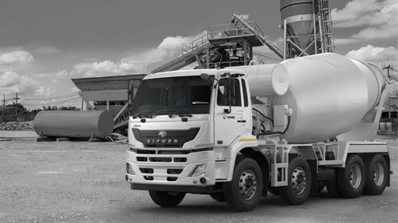 Eicher Pro 6035TM