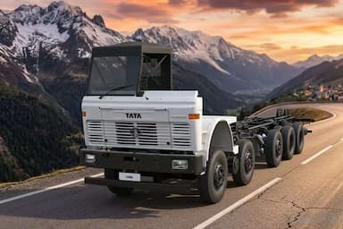Tata LPT 4225 Cowl