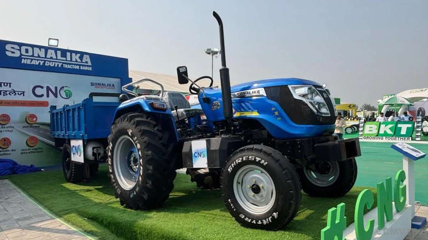 Sonalika Unveils New CNG/CBG Tractor at Agrovision 2025, Marking a Big Leap in Sustainable Farming Sonalika Unveils New CNG/CBG Tractor at Agrovision 2025, Marking a Big Leap in Sustainable Farming