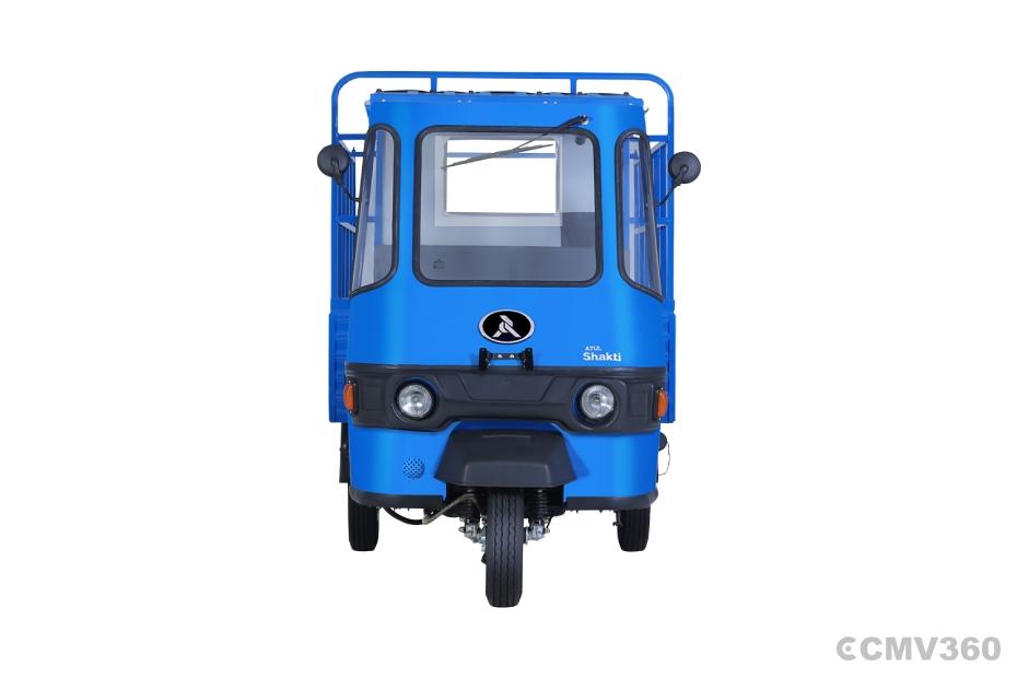 Atul Shakti Diesel Cargo Front View Atul Shakti Diesel Cargo Front View