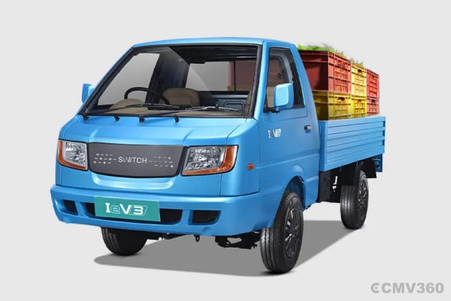 Switch Mobility IeV3 electric mini truck loaded with fruit and vegetable crates Switch Mobility IeV3 electric mini truck loaded with fruit and vegetable crates