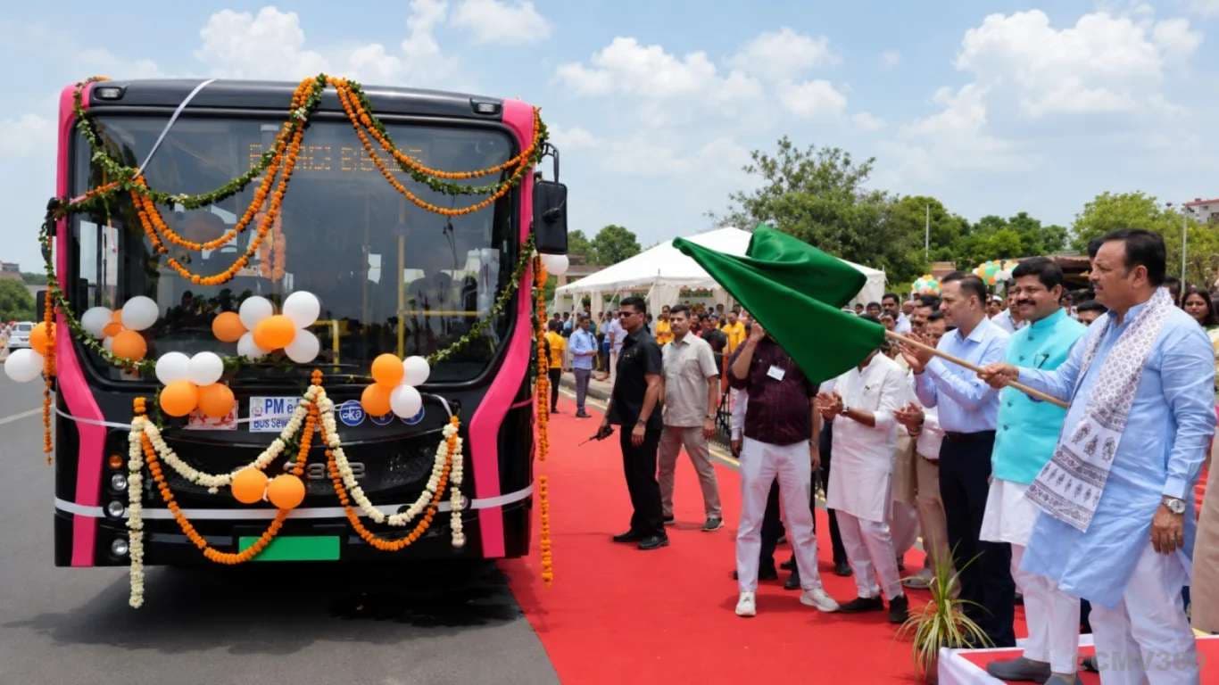 Rajasthan CM Flags Off EKA Mobility Electric Buses; 876 E-Buses to Serve 8 Cities Rajasthan CM Flags Off EKA Mobility Electric Buses; 876 E-Buses to Serve 8 Cities