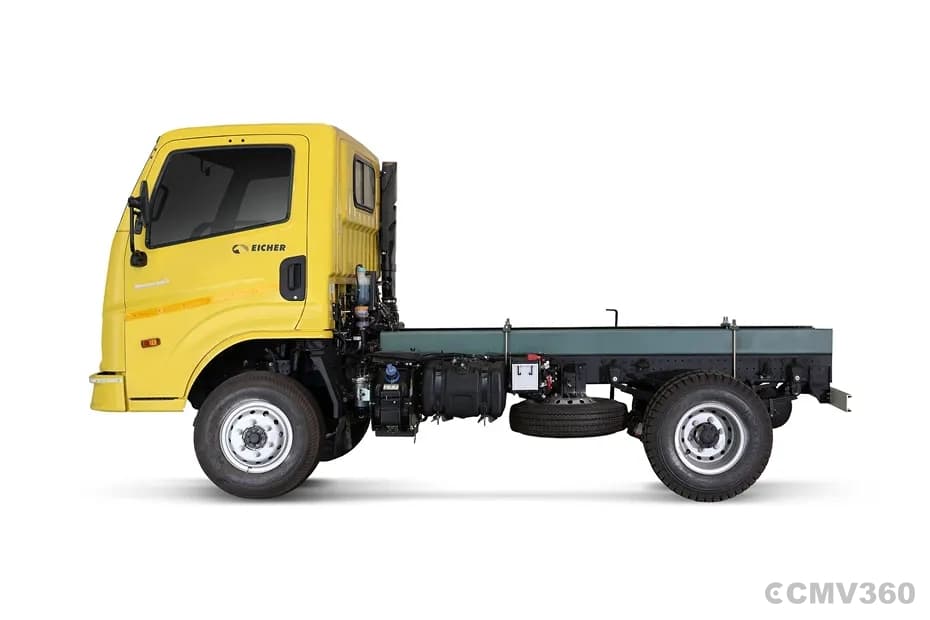 Eicher Pro 2075T truck left side view Eicher Pro 2075T truck left side view