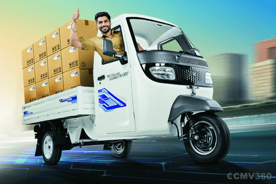 TVS King Kargo HD EV Right Front Three Quarter TVS King Kargo HD EV Right Front Three Quarter
