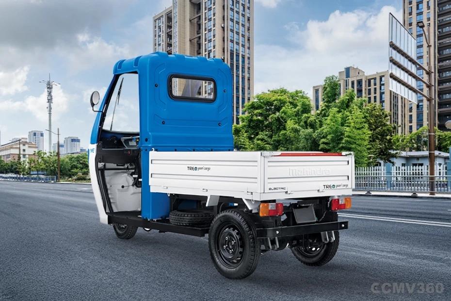 Mahindra Treo Yaari Cargo Left Rear Three Quarter Mahindra Treo Yaari Cargo Left Rear Three Quarter