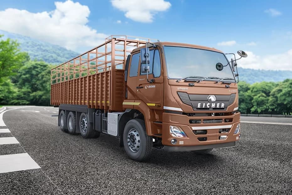 Eicher Pro 6041 Right Front Three Quarter Eicher Pro 6041 Right Front Three Quarter