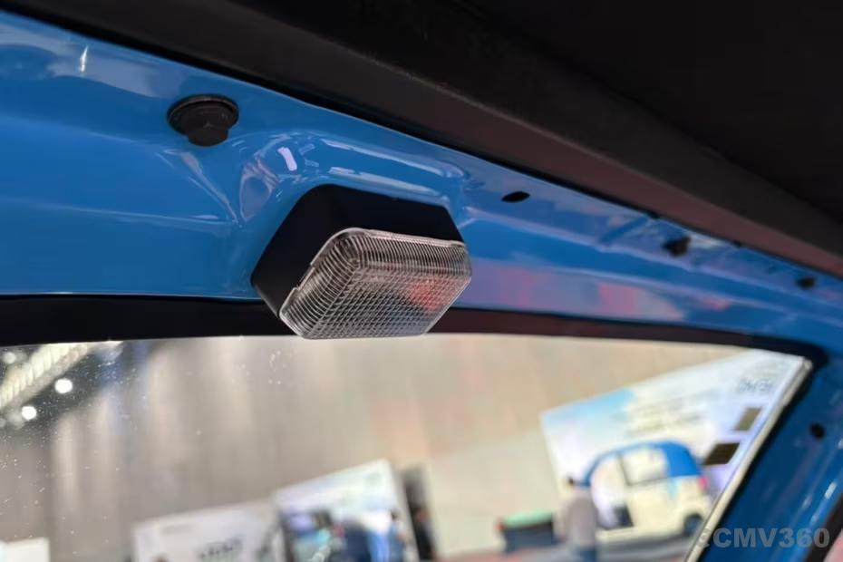 Mahindra UDO Interior Roof Lamp for Cabin Illumination Mahindra UDO Interior Roof Lamp for Cabin Illumination