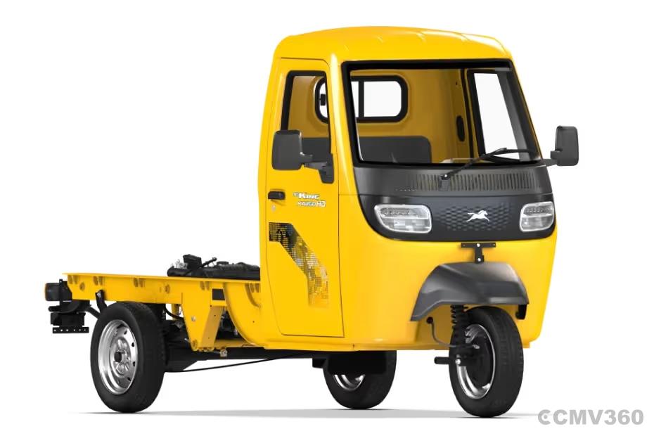 TVS King Kargo HD CNG Right Front Three Quarter TVS King Kargo HD CNG Right Front Three Quarter