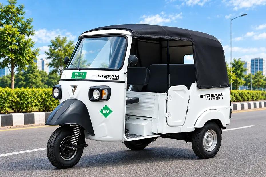 OSM Stream City NRG electric three wheeler left front three quarter view OSM Stream City NRG electric three wheeler left front three quarter view