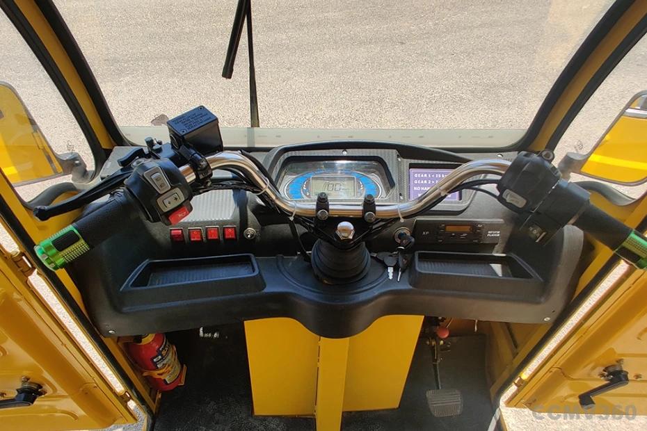 3ev Shakti 8 Digital Display, Handlebar Controls, and Dashboard 3ev Shakti 8 Digital Display, Handlebar Controls, and Dashboard