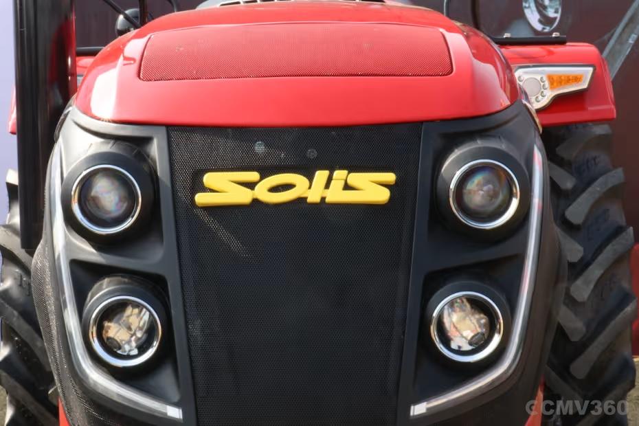 Solis JP 975 4WD Front Grille and Headlight View Solis JP 975 4WD Front Grille and Headlight View