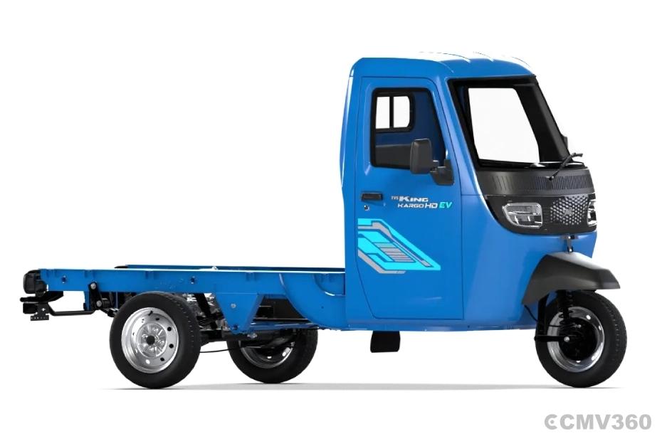 TVS King Kargo HD EV Neptune Blue CBC Right Front Three Quarter TVS King Kargo HD EV Neptune Blue CBC Right Front Three Quarter